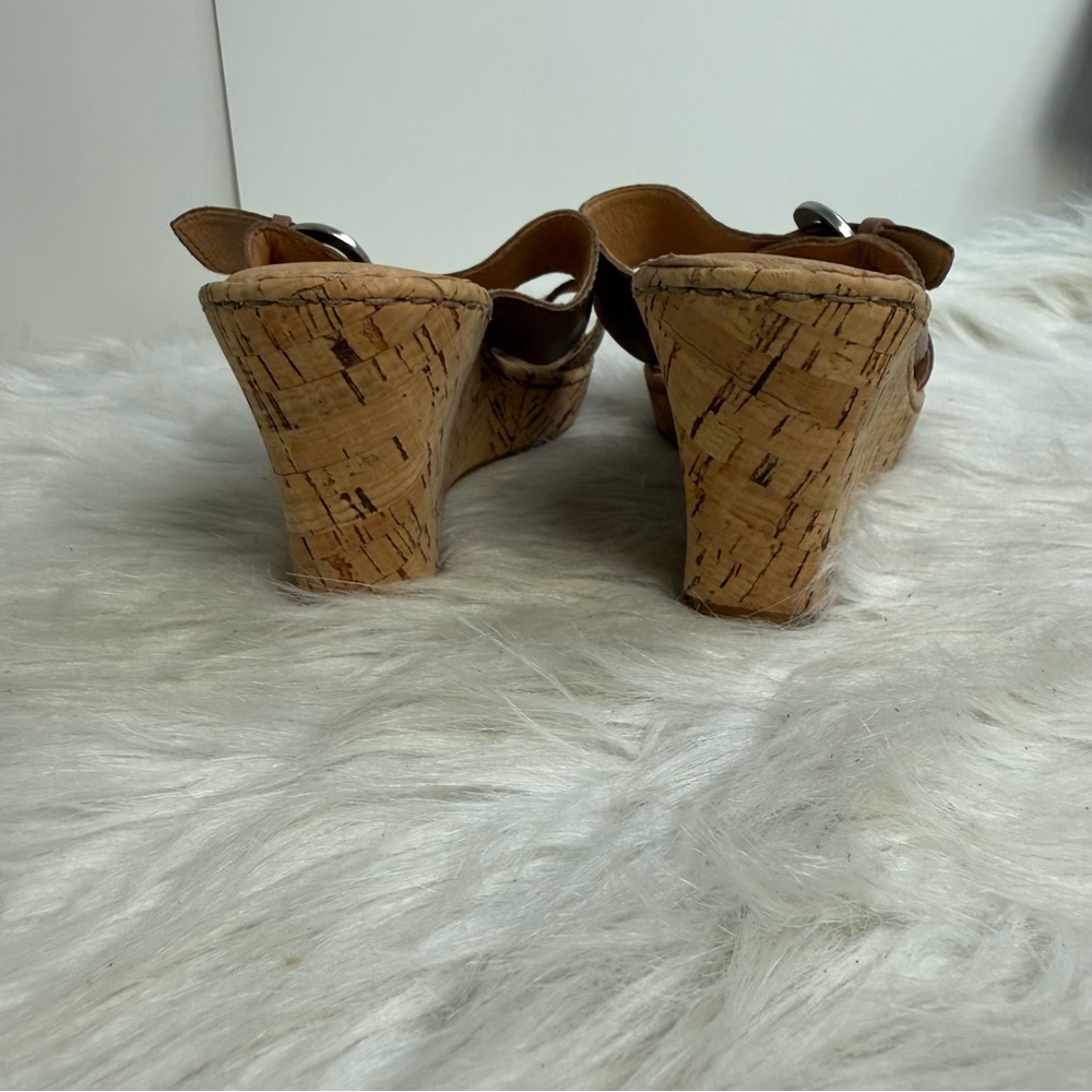 Born Brown Adjustable Strap Sandals - image 4